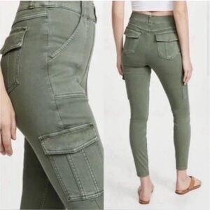 Spanx Camo Green Pull on Cargo Pants Small